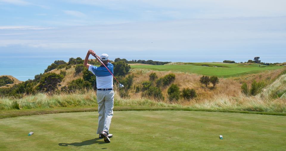 <h2>2016 Australasia Golf Cruise</h2>16 Nights from Sydney to Tasmania & Auckland on <i>Azamara Quest</i> | 6 Rounds | January 15-31