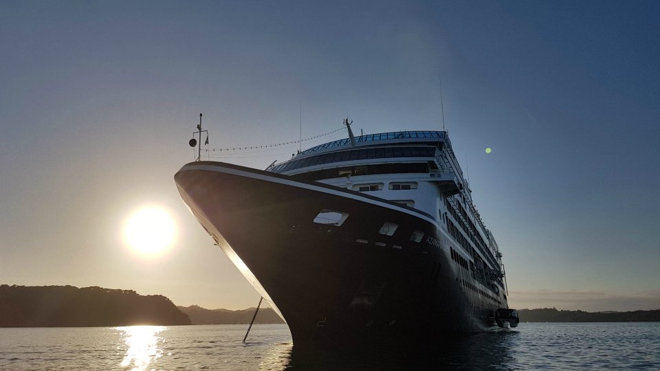 <h2>2019 New Zealand & Sydney Golf Cruise</h2>Azamara Quest (Jan)