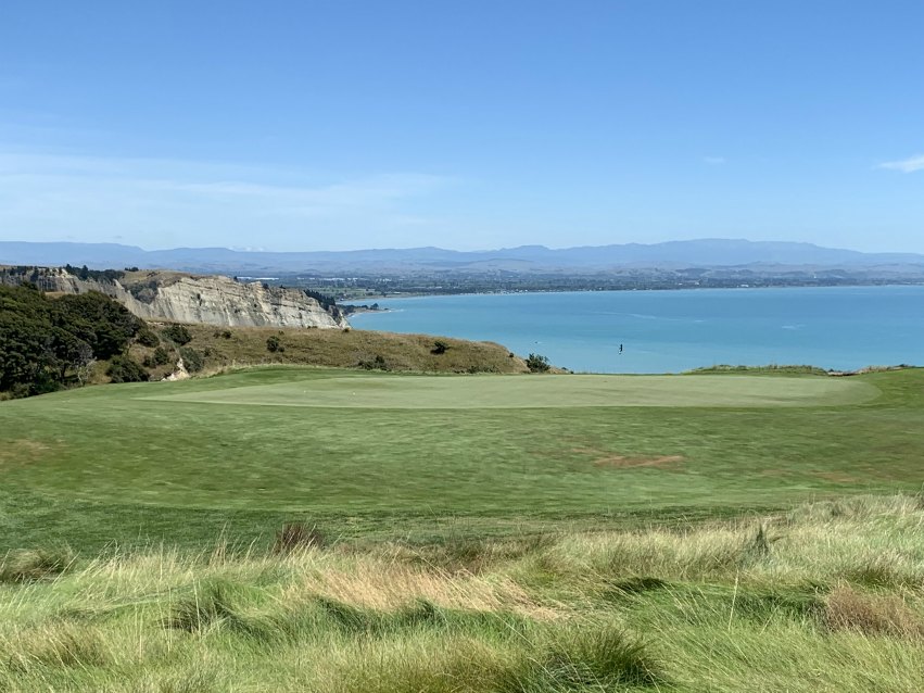 <h2>2019 New Zealand & Sydney Golf Cruise</h2>Azamara Quest (Jan)