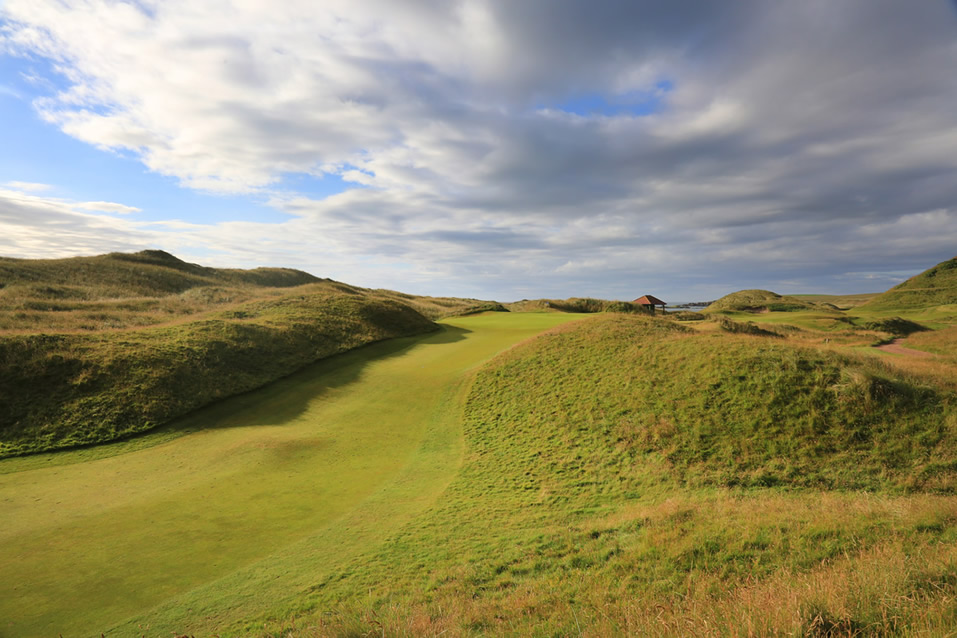 <h2>2023 Scottish Links & Islands Golf Cruise</h2>12 Nights | 5 Rounds | Amsterdam - Dublin | August 17 - 29