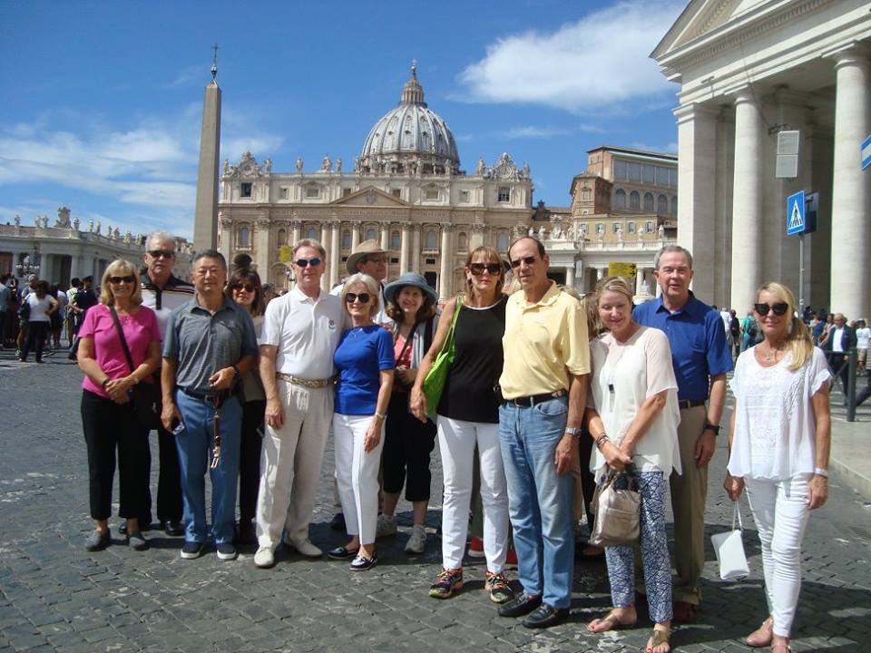 <h2>Rome, Florence & Lake Como Escorted 2016</h2>12 Nights including Rome, Florence & Lake Como | 5 Rounds | August 27 – September 8